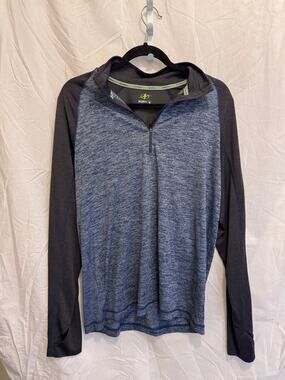 NordicTrack Men’s Quarter Zip Pullover Sweater Size Medium Blue Gray Activewear